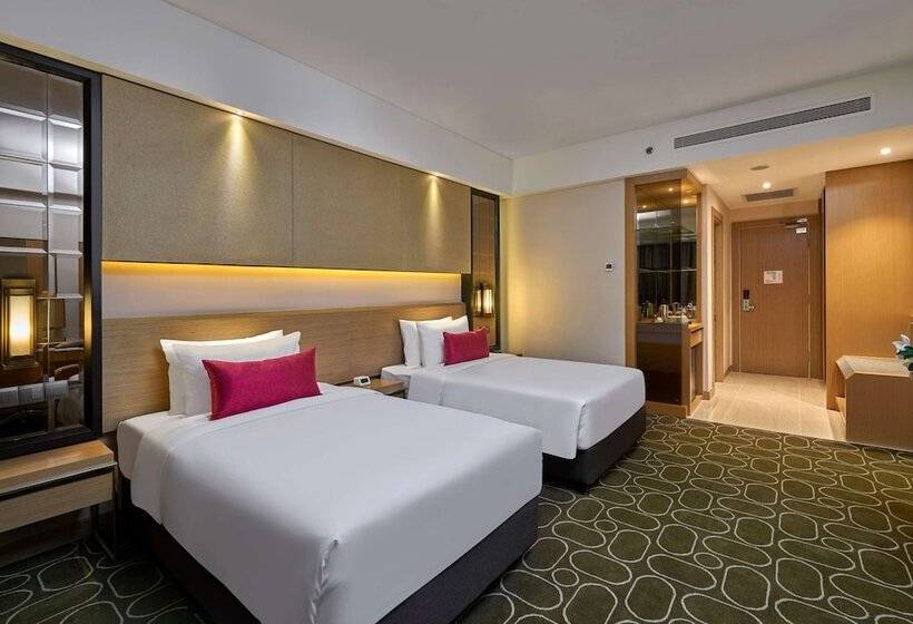 Номер Deluxe, Wyndham Acmar Klang