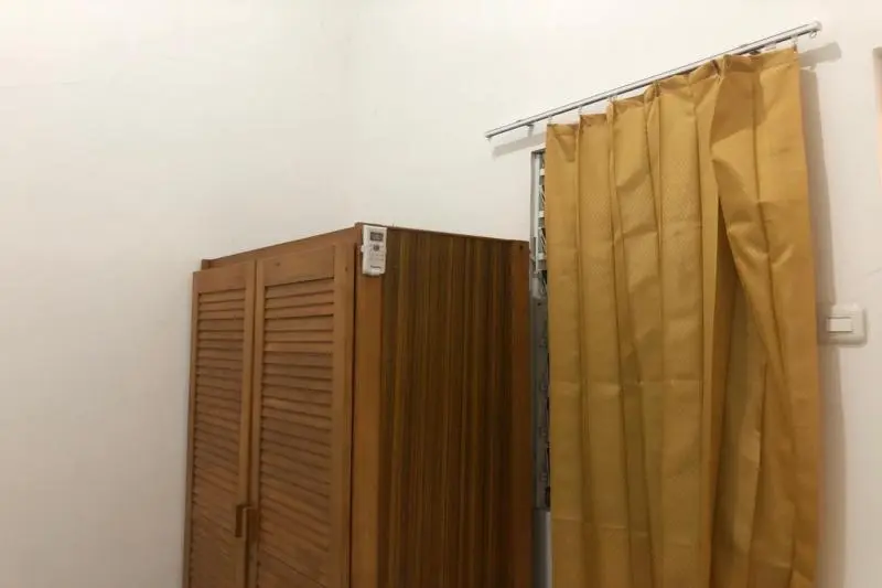 スタンダードシングルルーム, Oyo 2678 Manyar Guest House