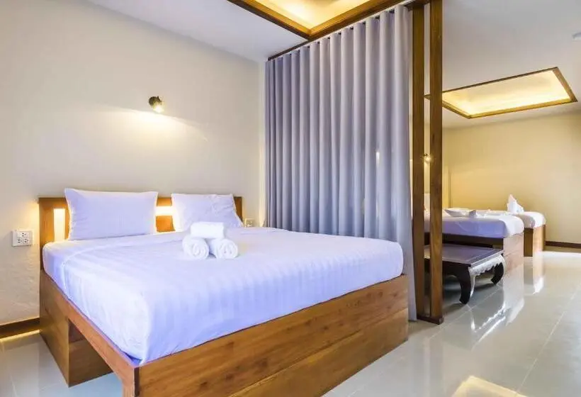 バルコニー付きスタンダードステューディオ, Wyh Hotels