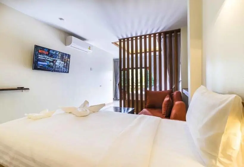 バルコニー付きスタンダードステューディオ, Wyh Hotels