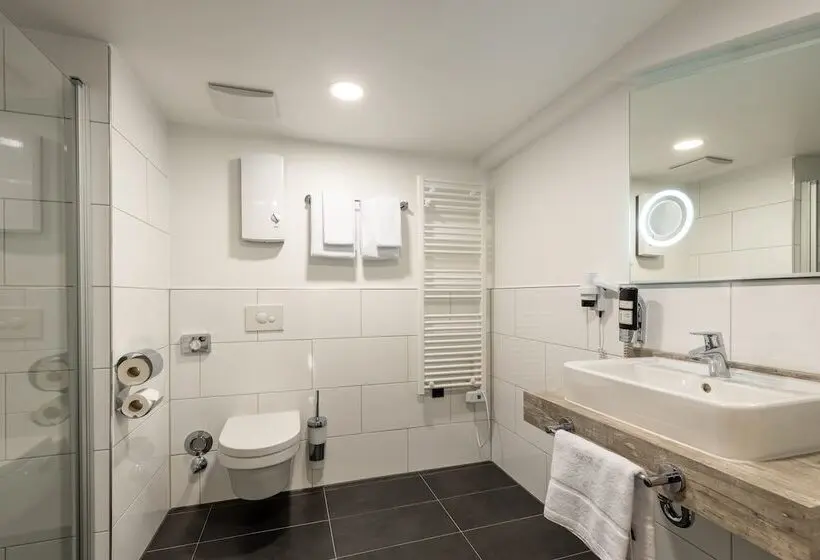 Perhehuone, Trip Inn Hotel & Suites Essen