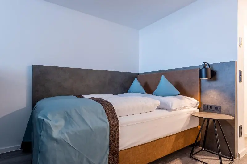 Perhehuone, Trip Inn Hotel & Suites Essen