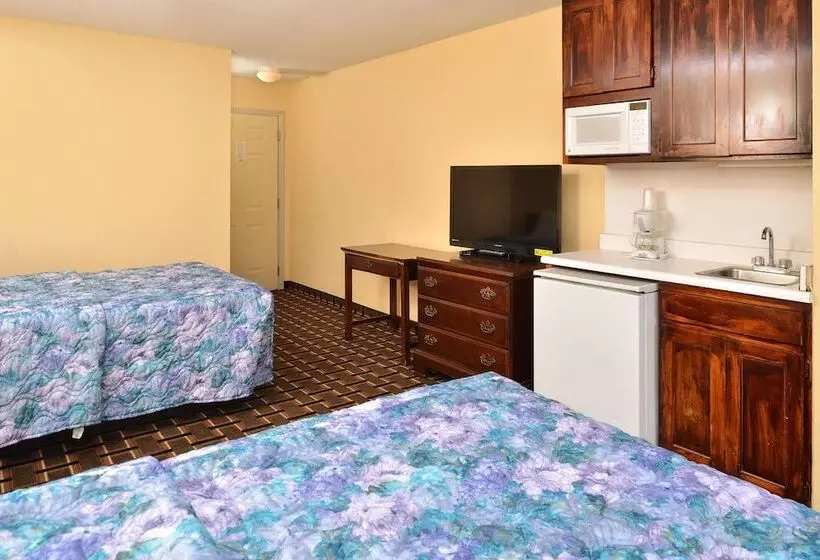 ２ダブルベッドのスタンダードルーム, Americas Best Value Inn And Suites Albemarle