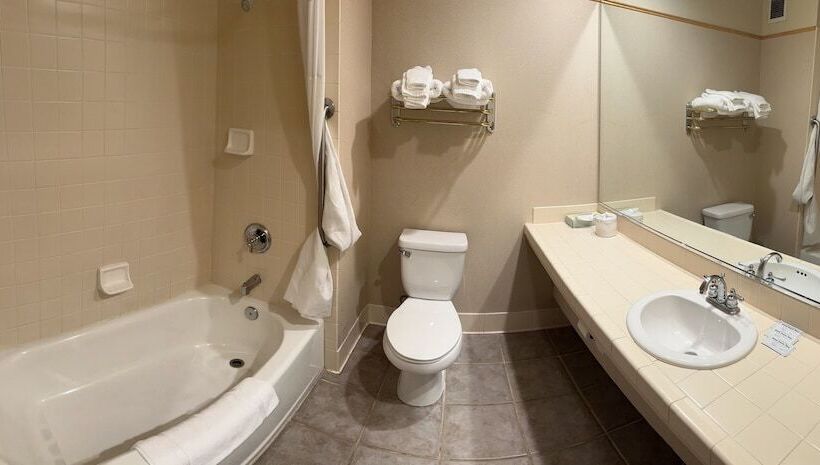 غرفة ديلوكس, Rocklin Park