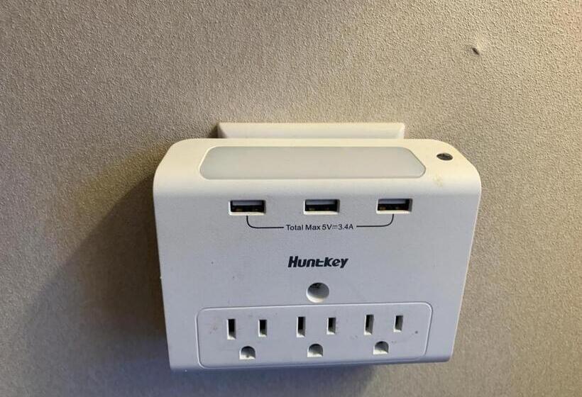 Номер Deluxe, Rocklin Park