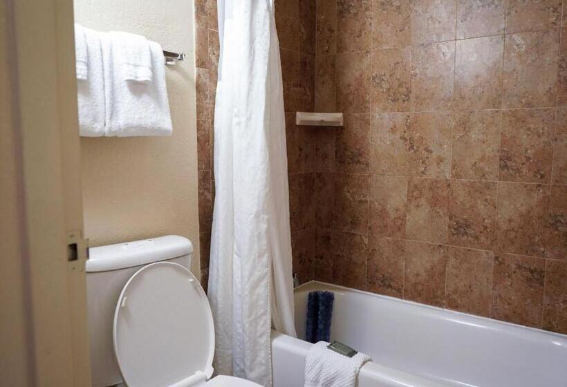 디럭스 룸, Rosen Inn Closest to Universal