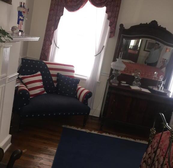 スーペリアールーム, The Richard Johnston Inn & 1890 Caroline House