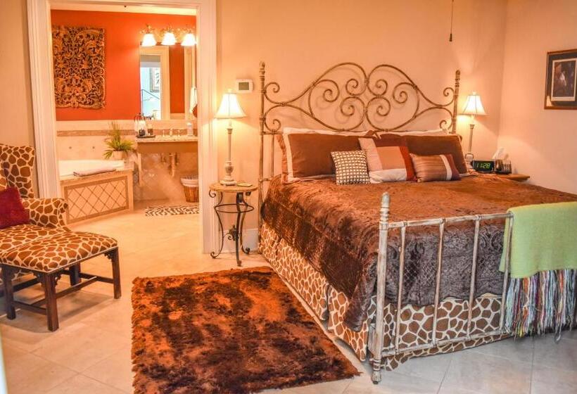 キングサイズベッドのスイートルーム, The Richard Johnston Inn & 1890 Caroline House