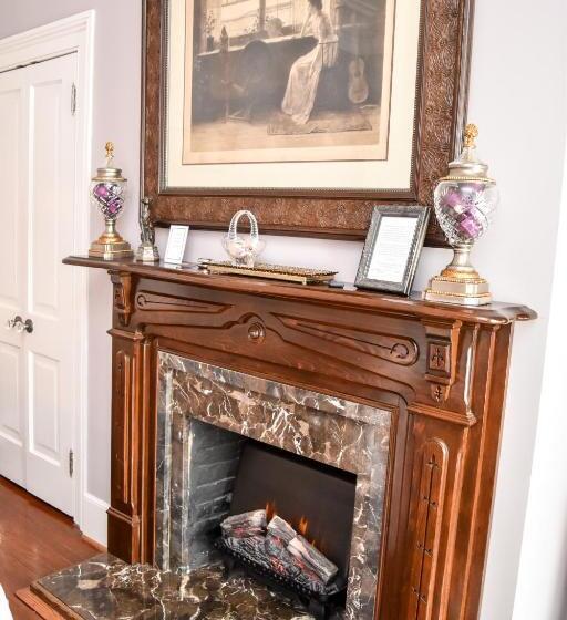 キングサイズベッドのスイートルーム, The Richard Johnston Inn & 1890 Caroline House