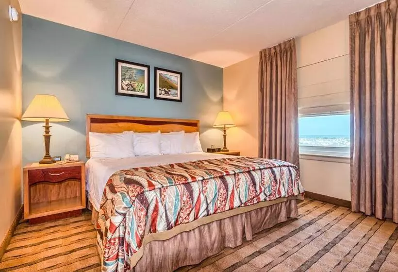 Sviitti King-vuode, Reges Oceanfront Resort