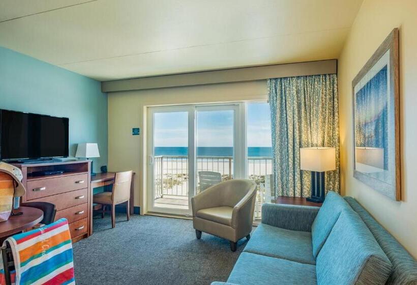 带海景的复工套房, Reges Oceanfront Resort