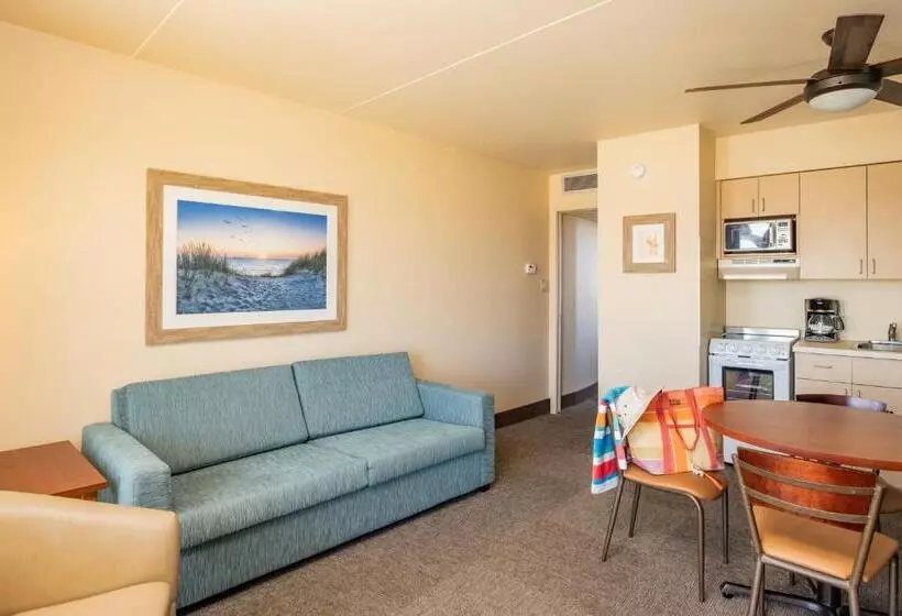 Deluxe Suite Sea View, Reges Oceanfront Resort