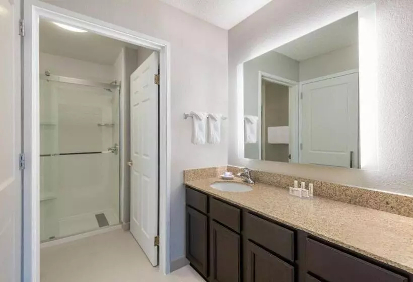 Standard studio with river view, Residence Inn Indianapolis Downtown On The Canal