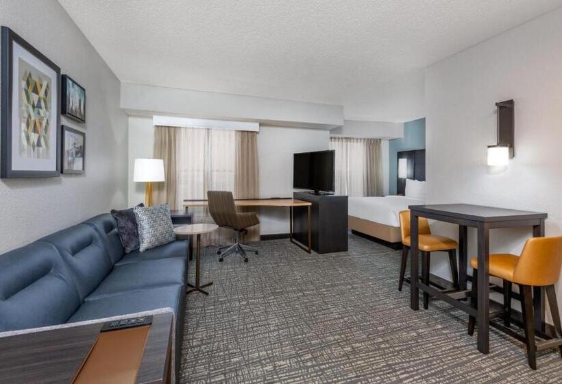 Standard studio with river view, Residence Inn Indianapolis Downtown On The Canal