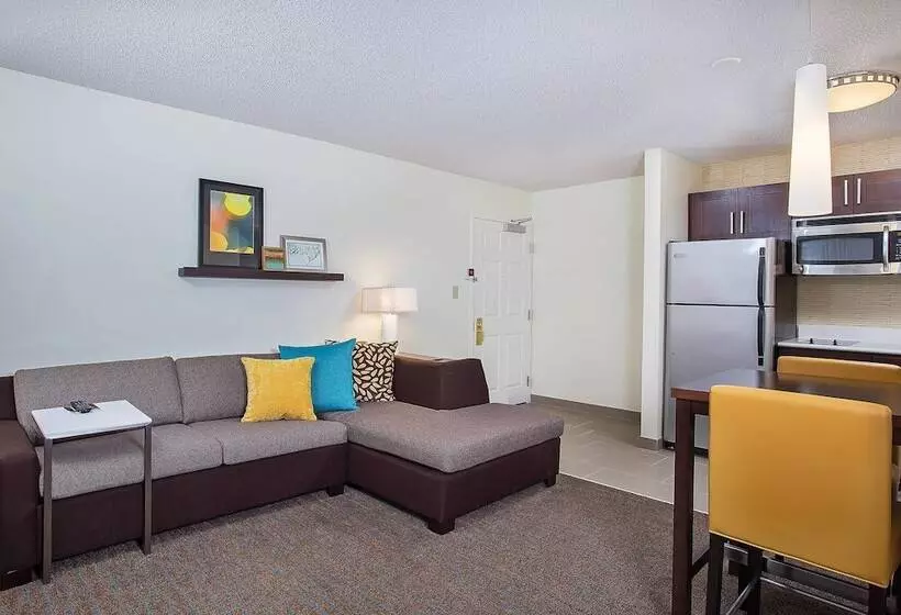 身障者適用スイートルーム, Residence Inn Knoxville Cedar Bluff