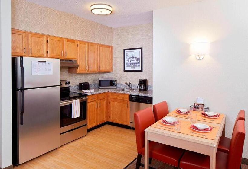 장애인을 위한 스위트, Residence Inn By Marriott Naples