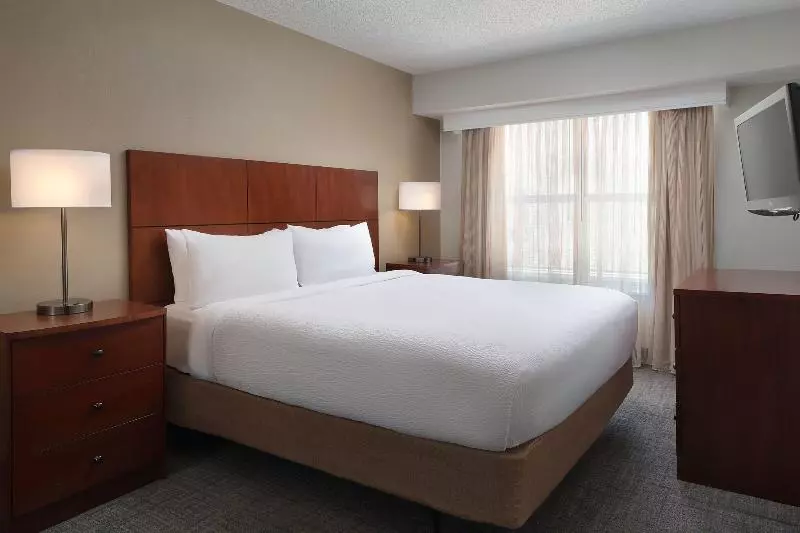 キングサイドベッドのスタンダードワンルーム, Residence Inn Pinehurst Southern Pines
