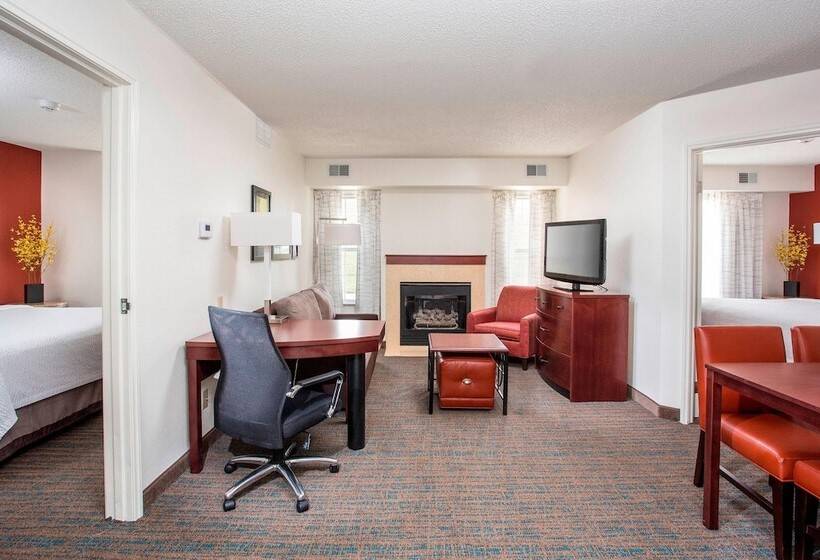Люкс 2 Спальни, Residence Inn Topeka
