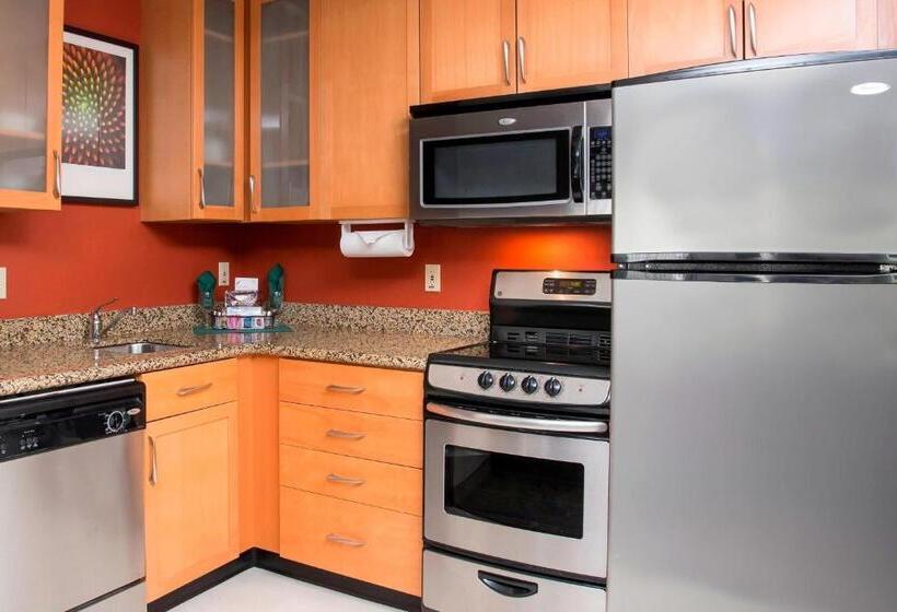 Люкс Кровать Кинг, Residence Inn Topeka