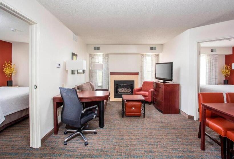 Люкс 2 Спальни, Residence Inn Topeka