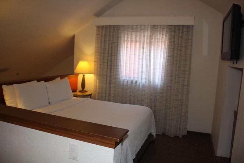 Suite, Sens Suites Livermore; Surestay Collection By Best Western