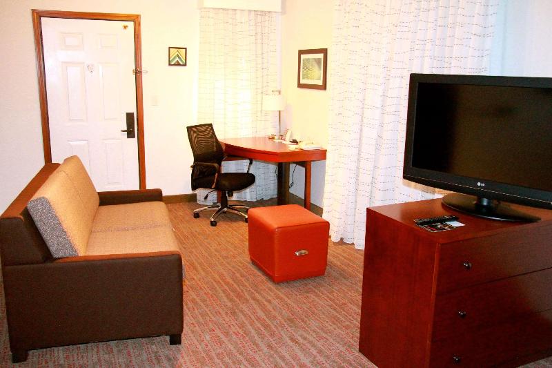 스탠다드 스튜디오, Sens Suites Livermore; Surestay Collection By Best Western