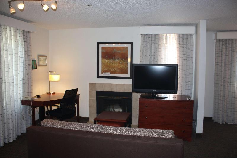스위트, Sens Suites Livermore; Surestay Collection By Best Western