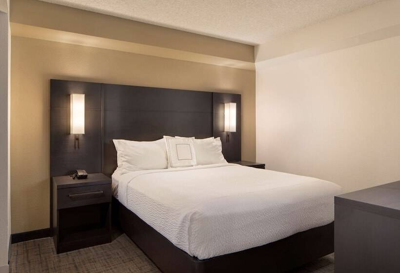套房, Sonesta Es Suites Fresno