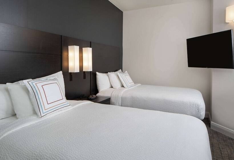 سوییت, Sonesta Es Suites New Orleans Convention Center
