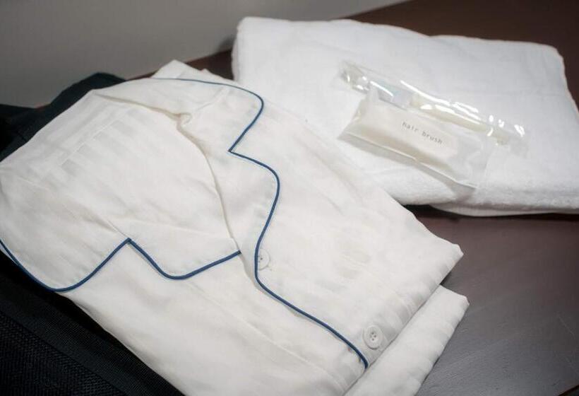 スタンダードルーム, Trim