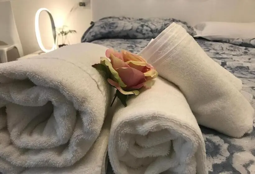 片側に海が見えるデラックスルーム, B&b Home Sweet Home   Affitti Brevi Italia