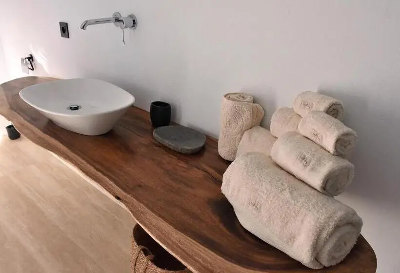Junior Suite mit Terrasse, Mana Ecoretreat