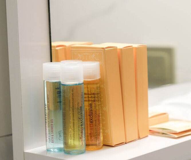 اتاق اساندارد با چشم‌انداز جانبی به دریا, Uras Beach