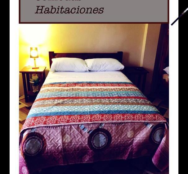 اتاق استاندارد, Hostal Laurita Beach