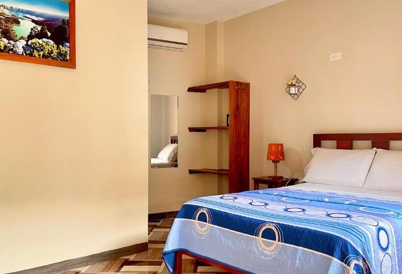 اتاق استاندارد, Hostal Laurita Beach
