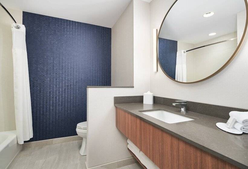 جناح, Fairfield Inn & Suites Tampa Riverview