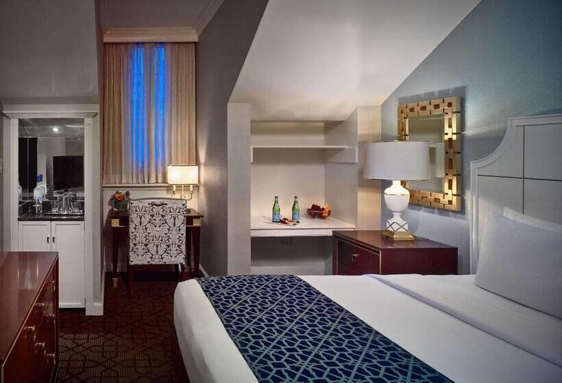 Номер Deluxe, The Royal Sonesta New Orleans
