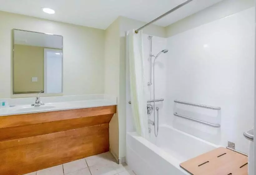 اتاق استاندارد برای معلولان, Beachside Resort Panama City Beach