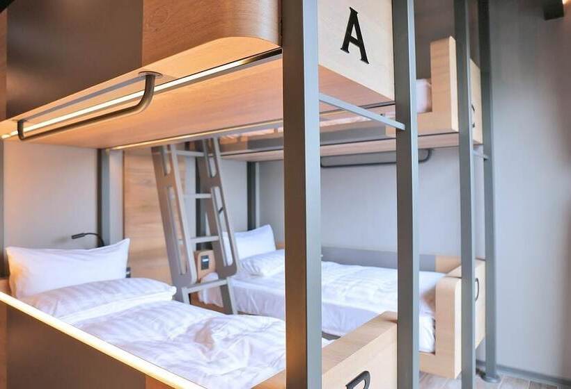 Кровать в Общей Комнате, Kiwi Share Hotel Zhongli