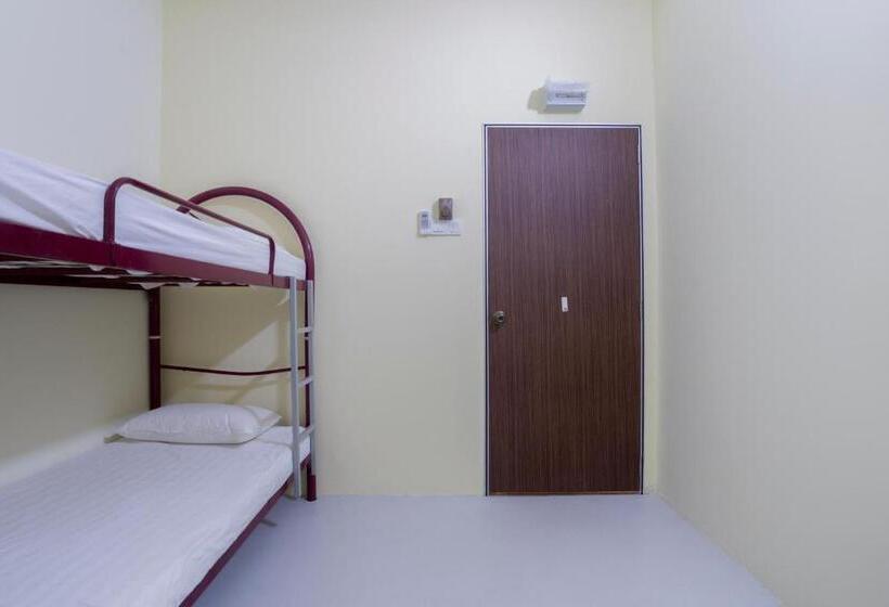 ルームシェアのワンベッド, Spot On 89753 So