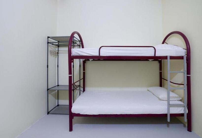 ルームシェアのワンベッド, Spot On 89753 So