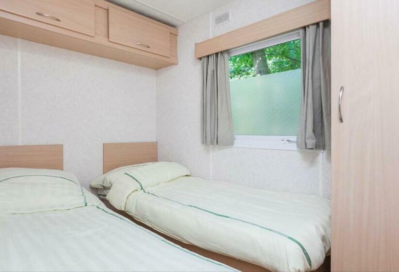 Huoneisto 2 Makuuhuonetta, Ra Veluwe Mobile Home