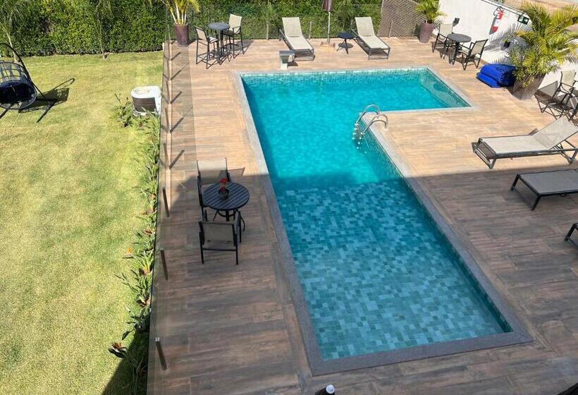 四人高级间, Pousada Viver Capitolio