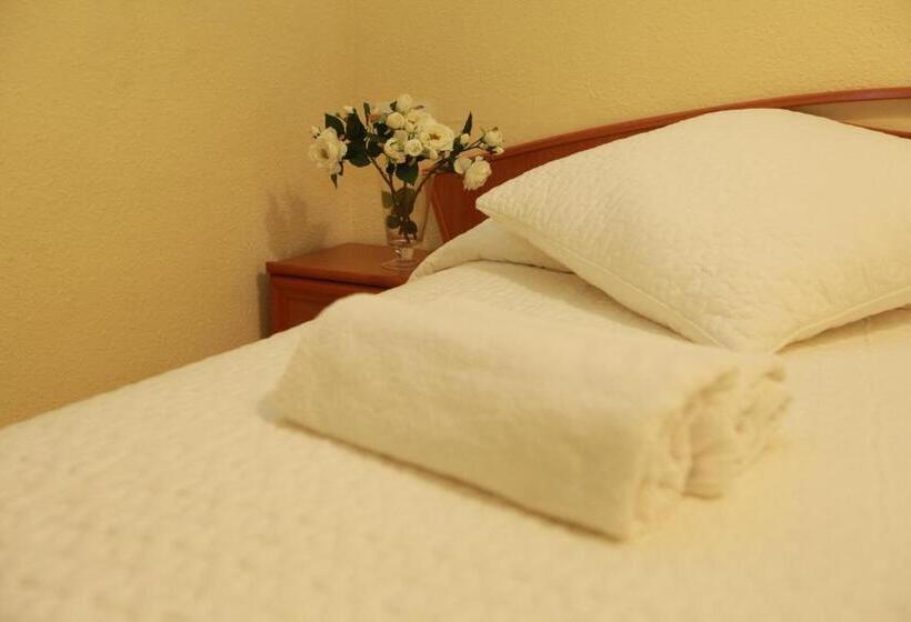 Номер Стандарт Совместная Ванная, Pension La Calma