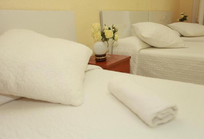 Номер Стандарт, Pension La Calma