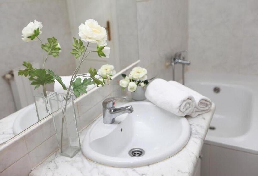 Номер Стандарт, Pension La Calma