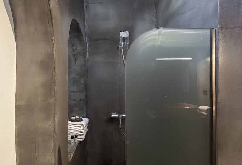 سوئیت با چشم‌انداز, Pearl Of Caldera Oia Boutique Hotel By Pearl Hotel Collection