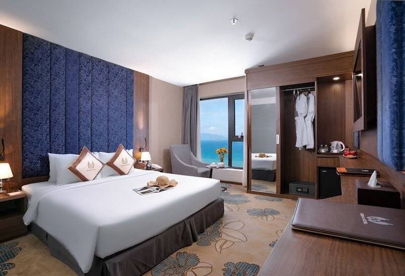 اتاق لوکس با چشمانداز دریا, Vesna Hotel Nha Trang