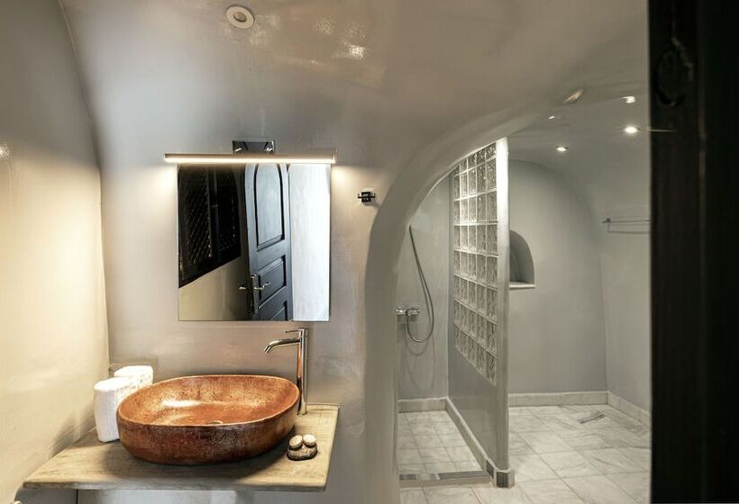 سوئیت با چشم‌انداز, Pearl Of Caldera Oia Boutique Hotel By Pearl Hotel Collection