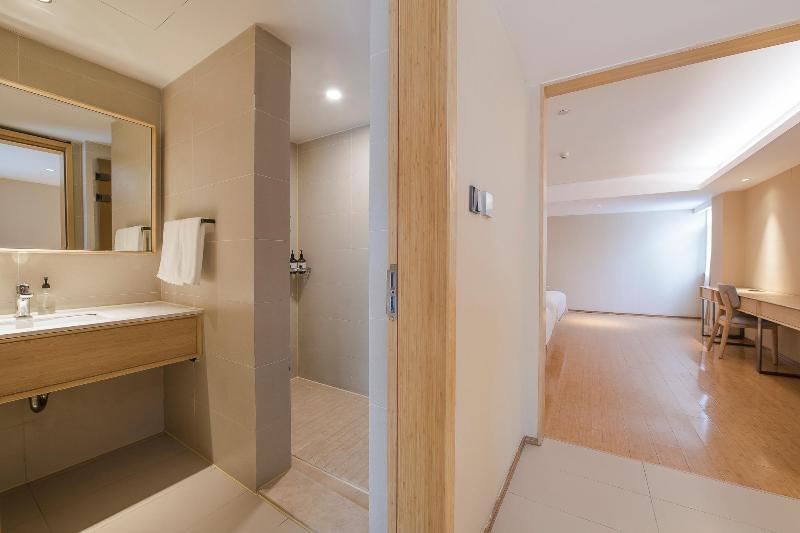 اتاق پرمیوم, Boeira Garden Hotel Porto Gaia, Curio Collection By Hilton